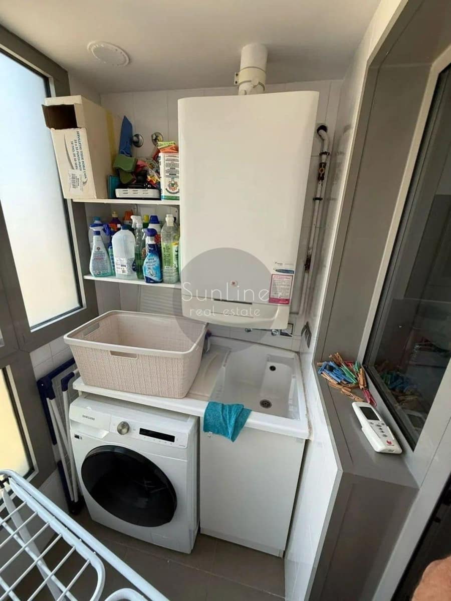 3 quarto Apartamento para arrendar em Valencia cidade com piscina garagem - 2 700 € (Ref: 10175296)