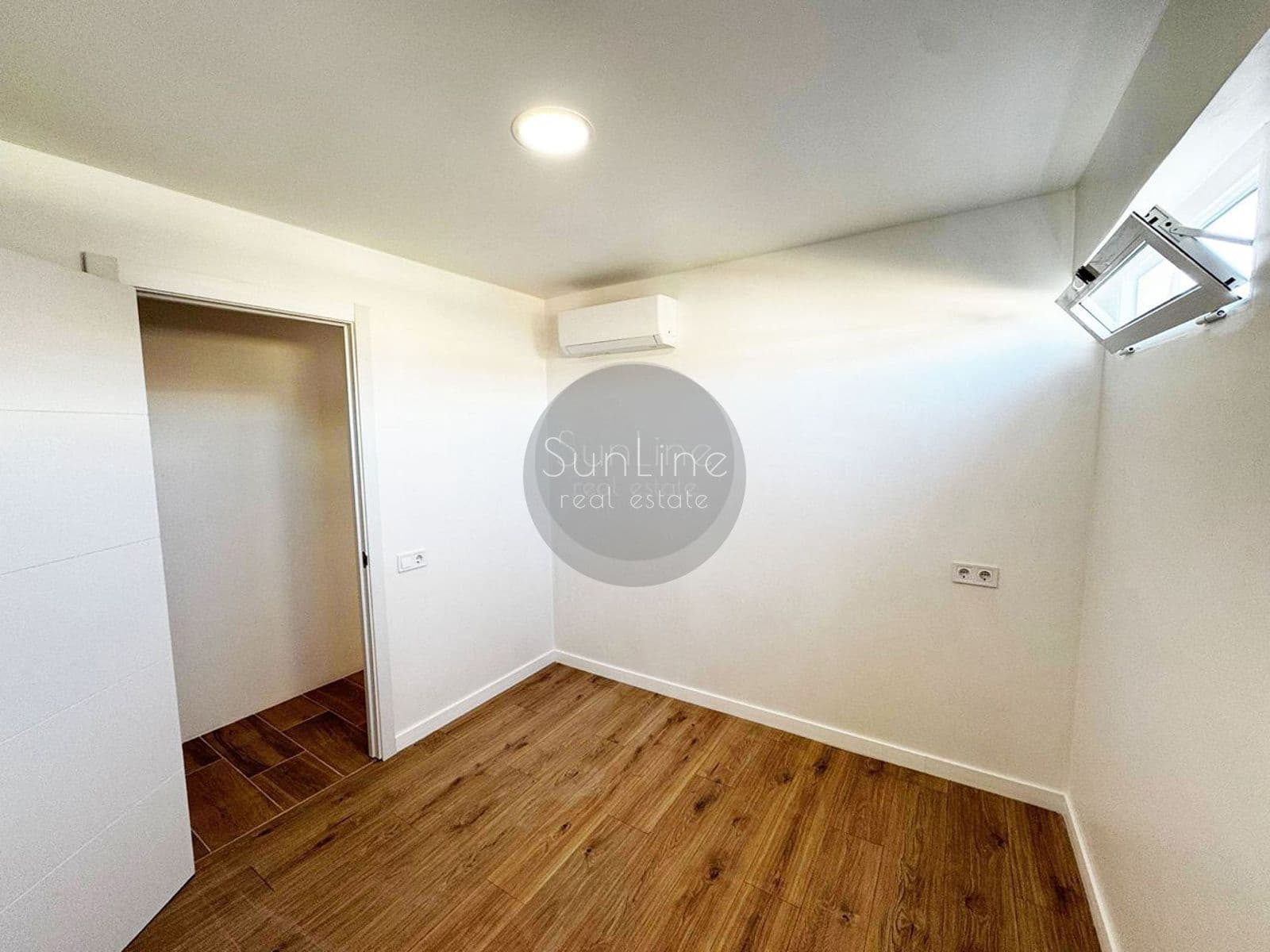 3 bedroom Flat for sale in Manises - € 163,000 (Ref: 10175297)