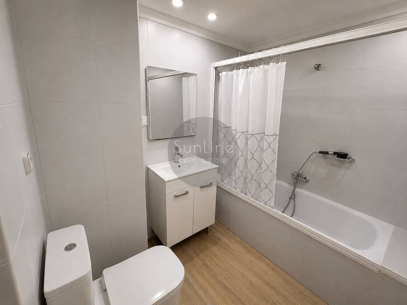 5 chambre Appartement à vendre à Valence ville avec garage - 415 000 € (Ref: 10175299)