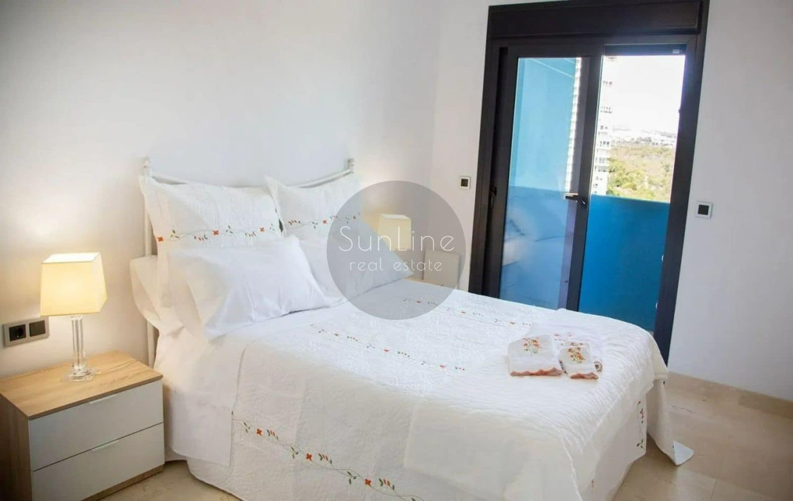 3 chambre Appartement à vendre à Benidorm avec piscine garage - 1 150 000 € (Ref: 10175301)