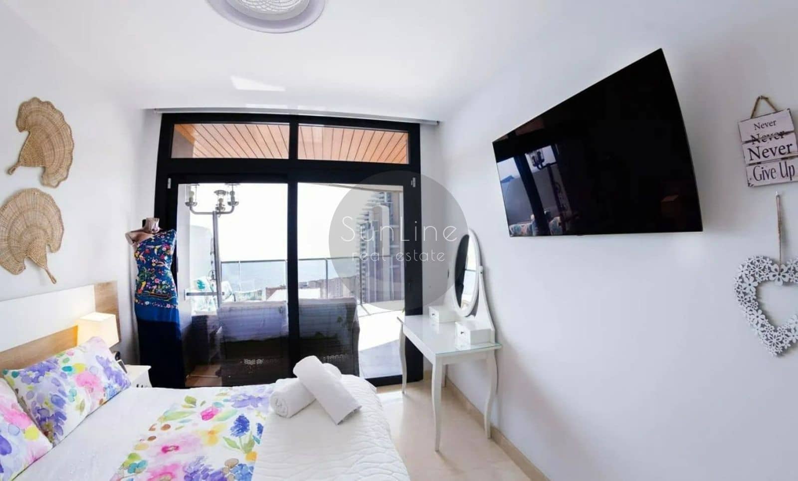 3 chambre Appartement à vendre à Benidorm avec piscine garage - 1 150 000 € (Ref: 10175301)