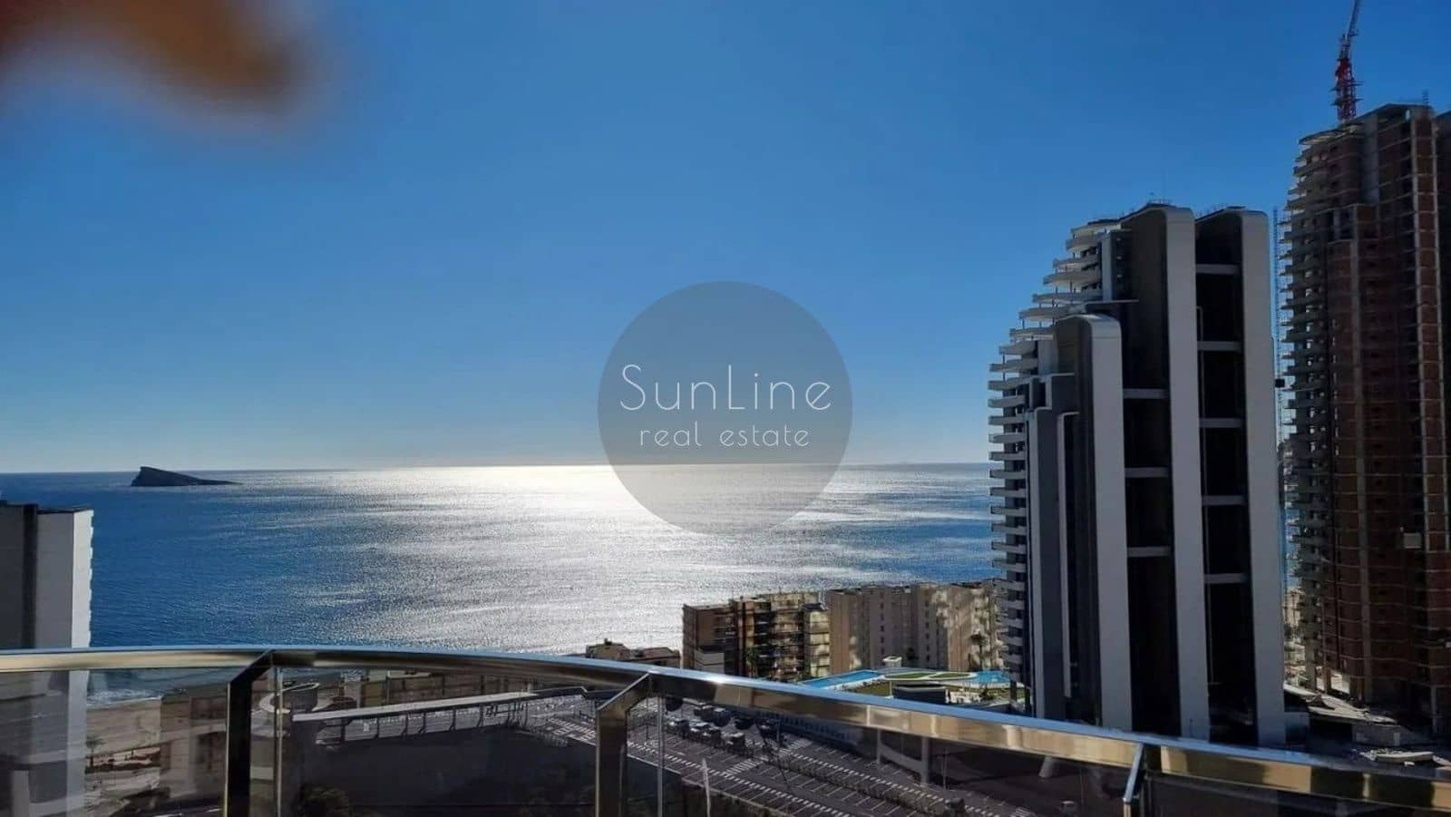3 chambre Appartement à vendre à Benidorm avec piscine garage - 1 150 000 € (Ref: 10175301)