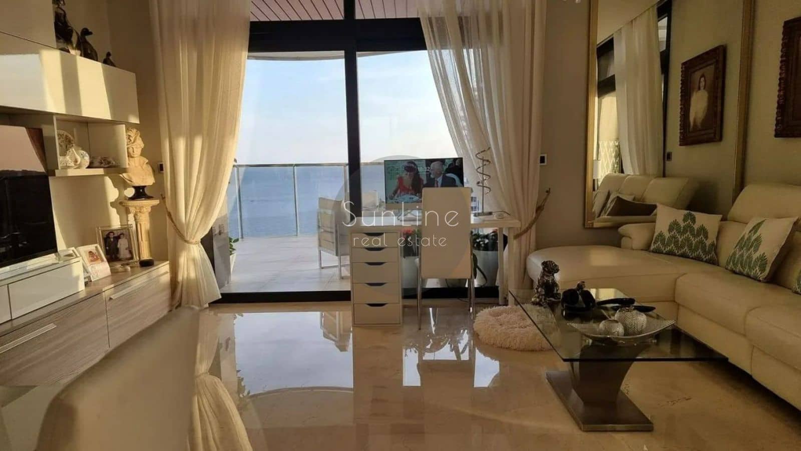 3 chambre Appartement à vendre à Benidorm avec piscine garage - 1 150 000 € (Ref: 10175301)