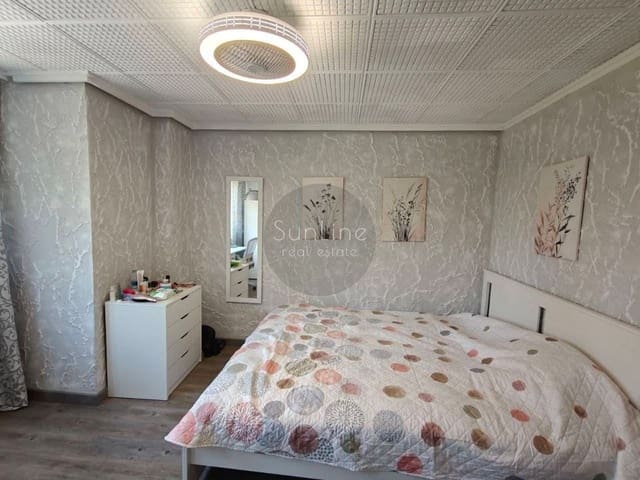 5 bedroom Flat for sale in Xirivella - € 210,000 (Ref: 10175304)