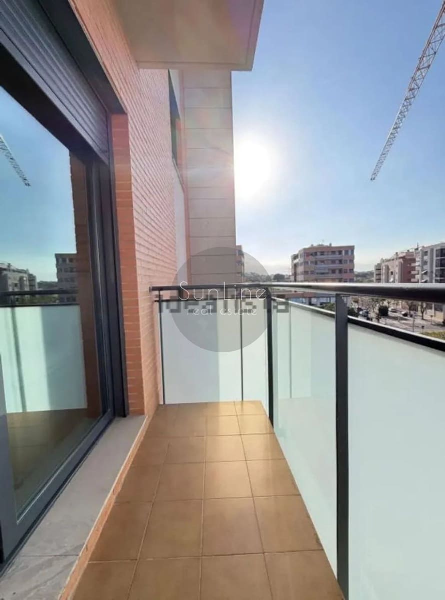 2 soverom Leilighet til salgs i Torrent med garasje - € 270 000 (Ref: 10175305)