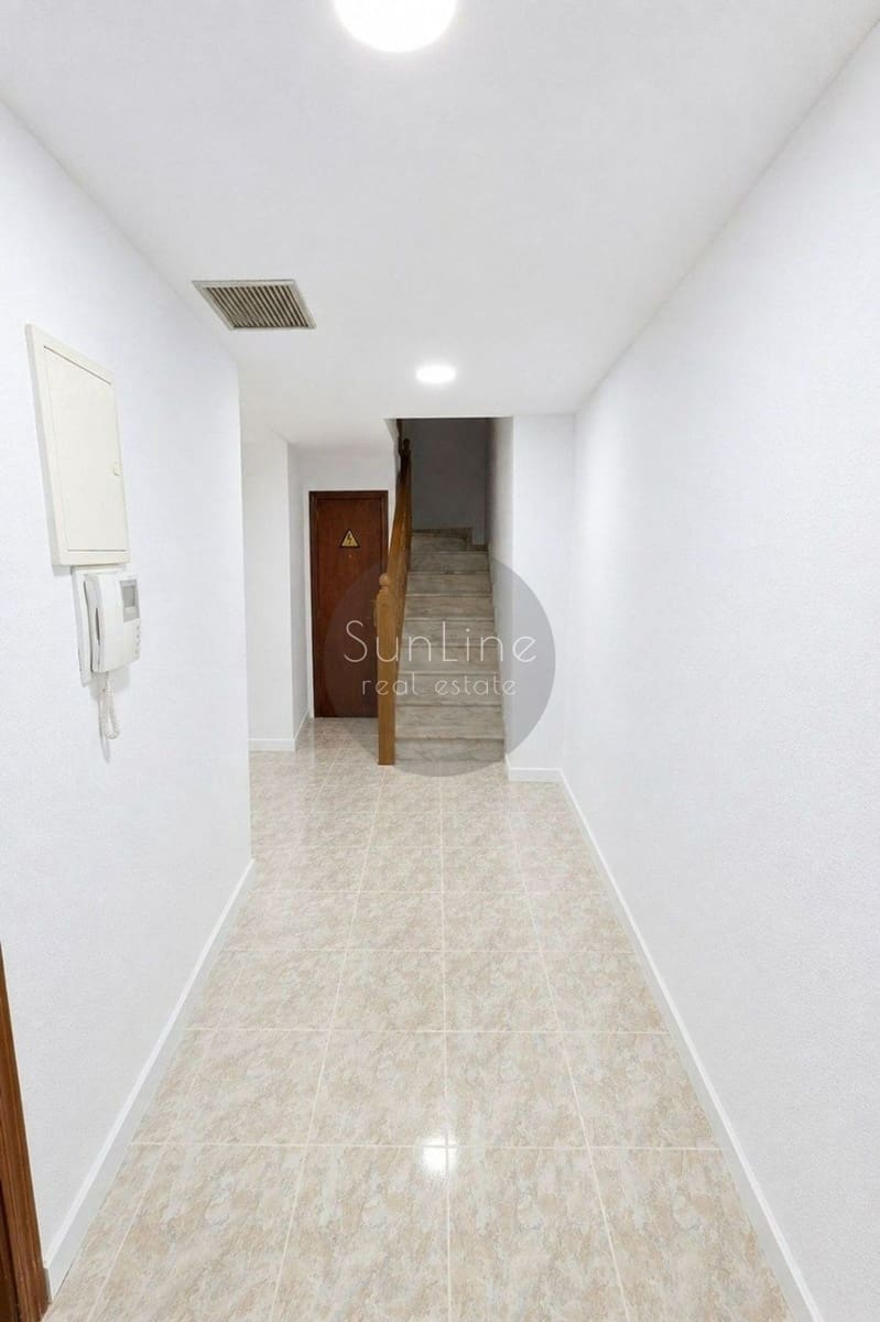 4 soveværelse Lejlighed til leje i Valencia by med garage - € 1.800 (Ref: 10175306)