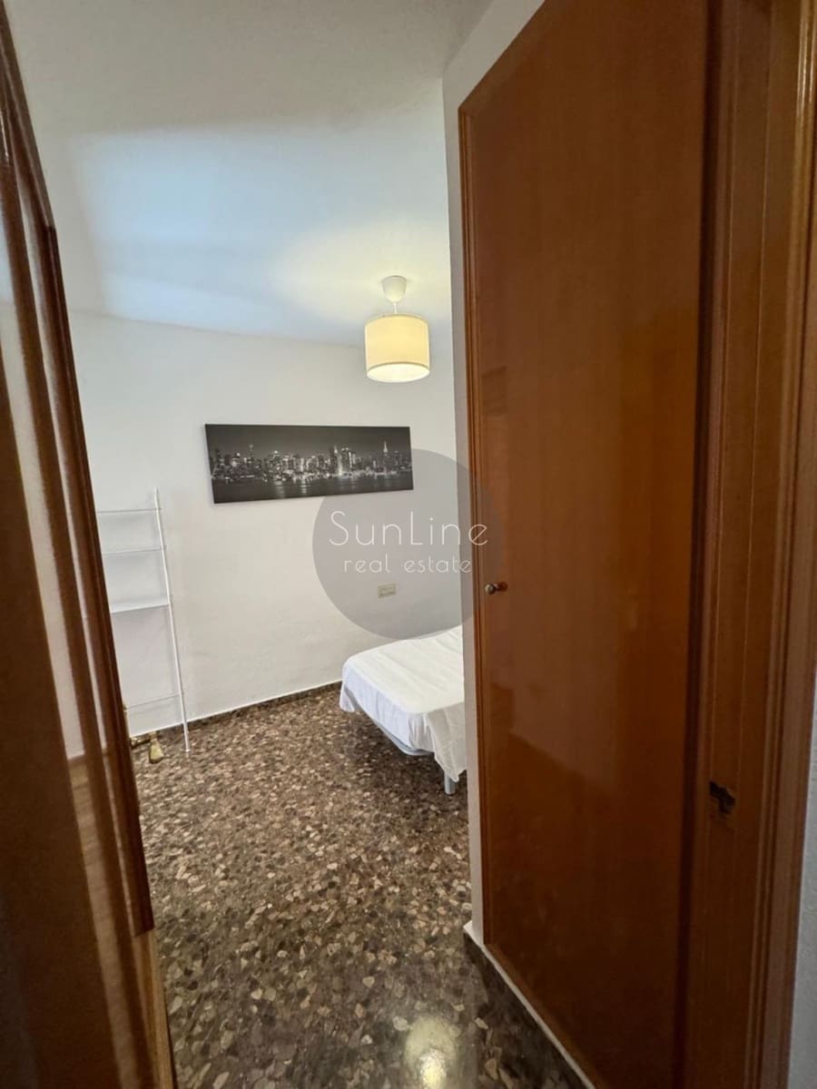 4 sypialnia Mieszkanie do wynajęcia w Miasto Walencja z basenem garażem - 1 695 € (Ref: 10175307)