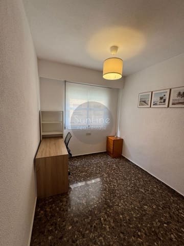 4 sypialnia Mieszkanie do wynajęcia w Benicalap, Miasto Walencja z basenem garażem - 1 695 € (Ref: 10175307)