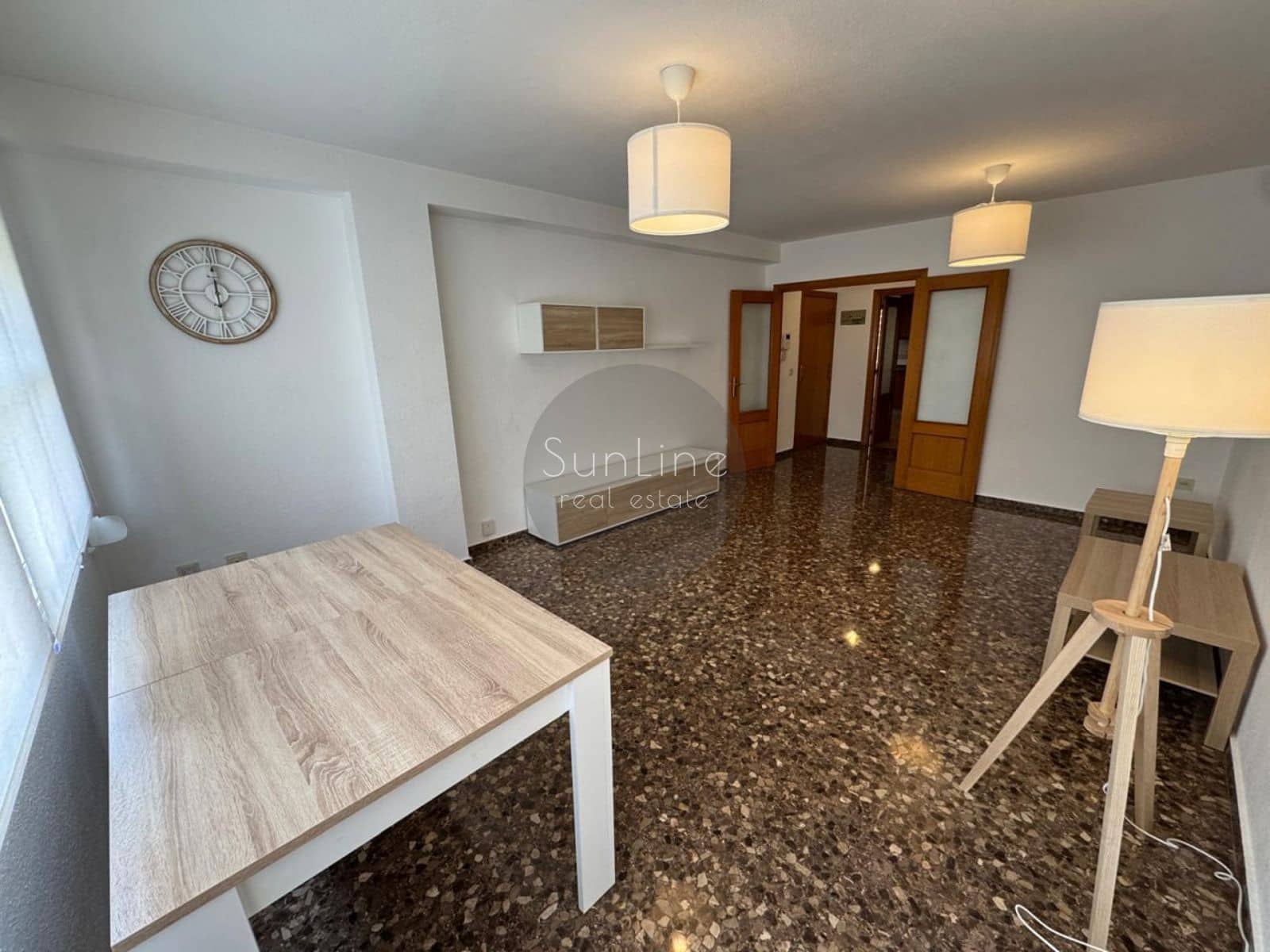 4 sypialnia Mieszkanie do wynajęcia w Miasto Walencja z basenem garażem - 1 695 € (Ref: 10175307)