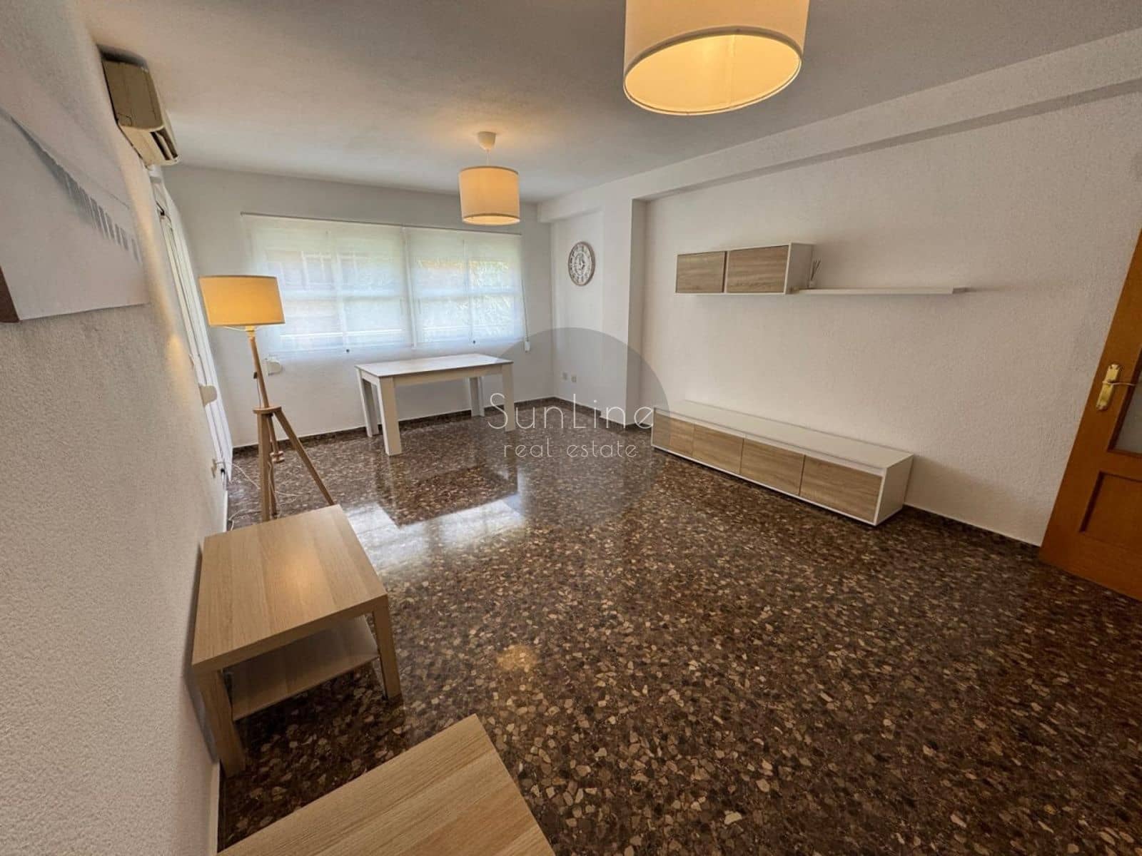 4 sypialnia Mieszkanie do wynajęcia w Miasto Walencja z basenem garażem - 1 695 € (Ref: 10175307)