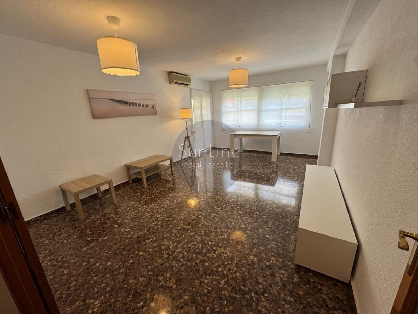 4 sypialnia Mieszkanie do wynajęcia w Miasto Walencja z basenem garażem - 1 695 € (Ref: 10175307)