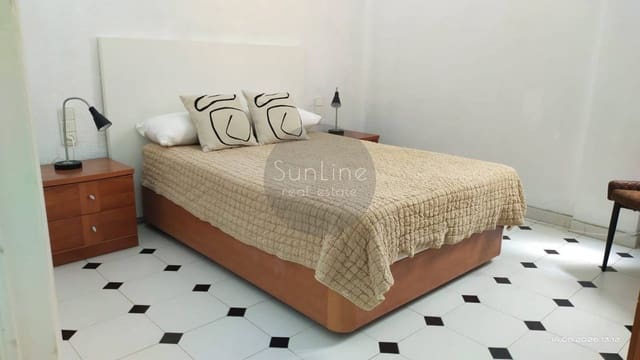 1 slaapkamer Flat te huur in L'Eixample, Valencia stad - € 1.495 (Ref: 10175309)