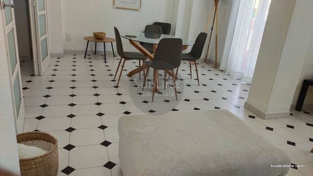 1 slaapkamer Flat te huur in L'Eixample, Valencia stad - € 1.495 (Ref: 10175309)