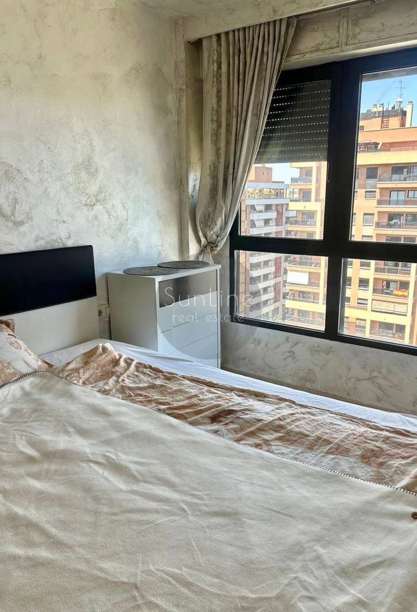 3 Zimmer Wohnung zu vermieten in Valencia Stadt mit Pool Garage - 2.700 € (Ref: 10175310)