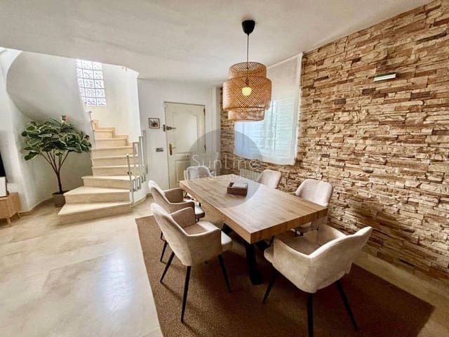 3 sovrum Villa till salu i Moncada med pool - 519 000 € (Ref: 10175311)