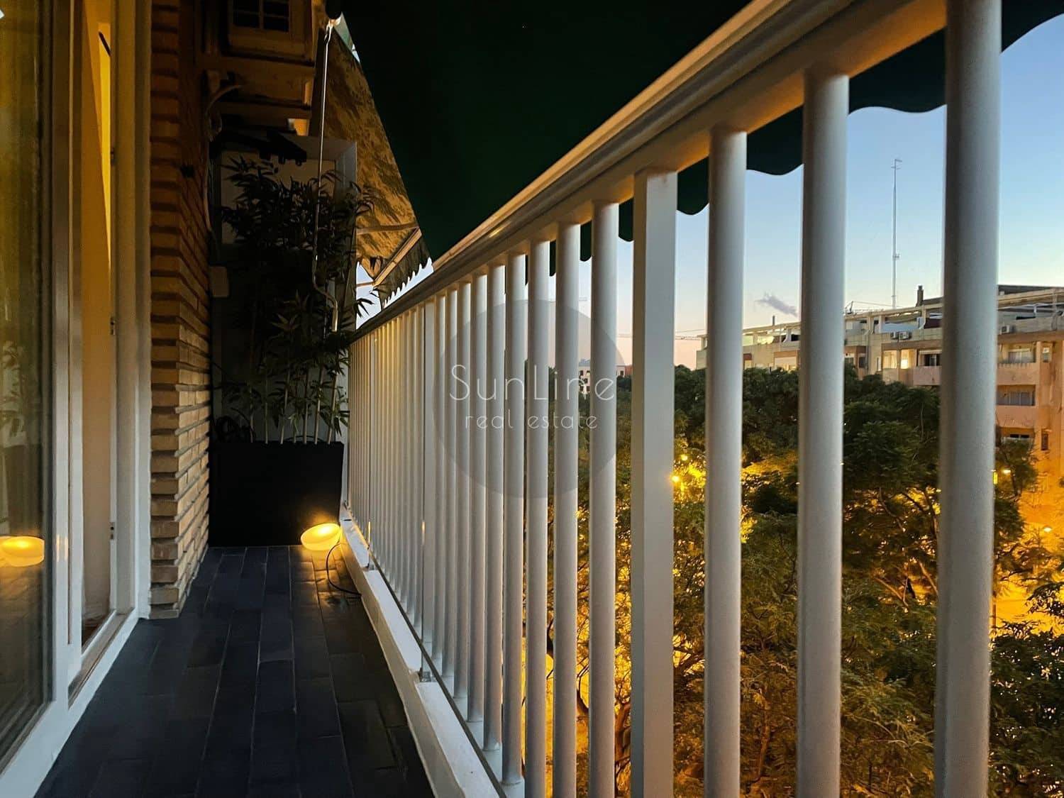 2 quarto Apartamento para arrendar em Valencia cidade - 1 500 € (Ref: 10175315)