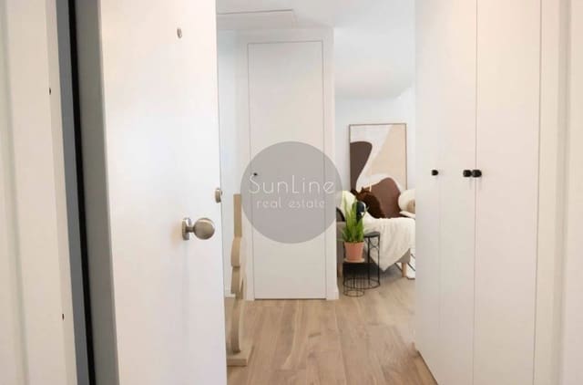 Penthouse til salg i Valencia by med swimmingpool - € 460.000 (Ref: 10175318)