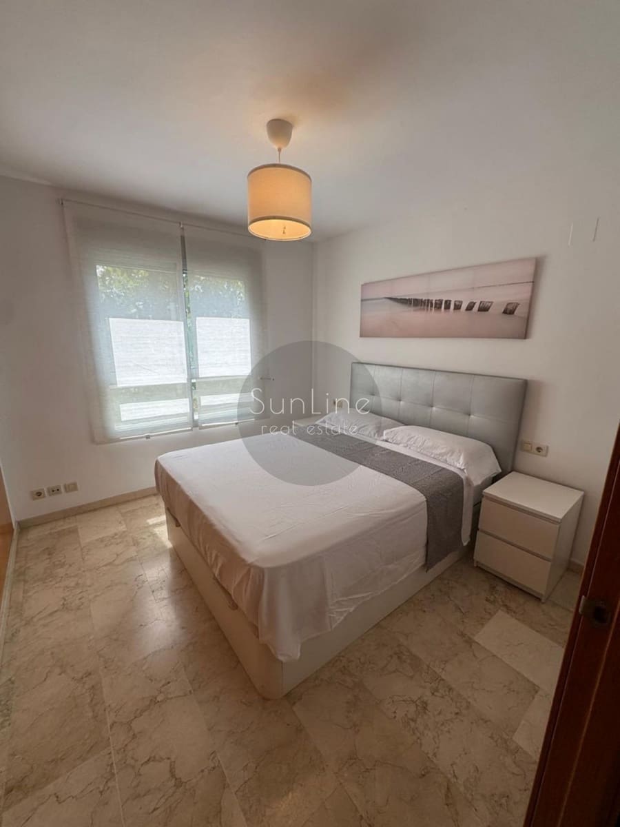 3 soverom Leilighet til leie i Valencia by med svømmebasseng garasje - € 2 095 (Ref: 10175320)