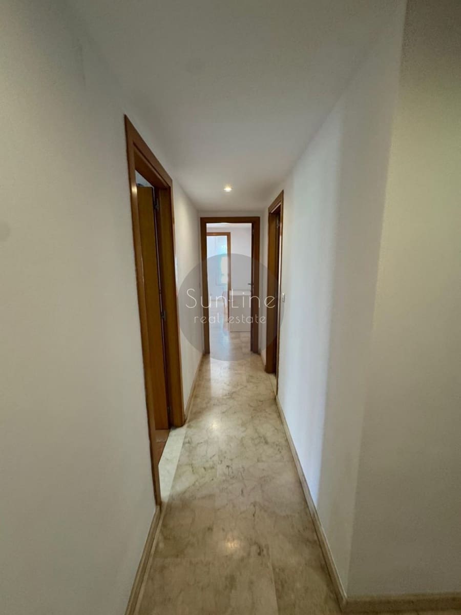 3 soverom Leilighet til leie i Valencia by med svømmebasseng garasje - € 2 095 (Ref: 10175320)