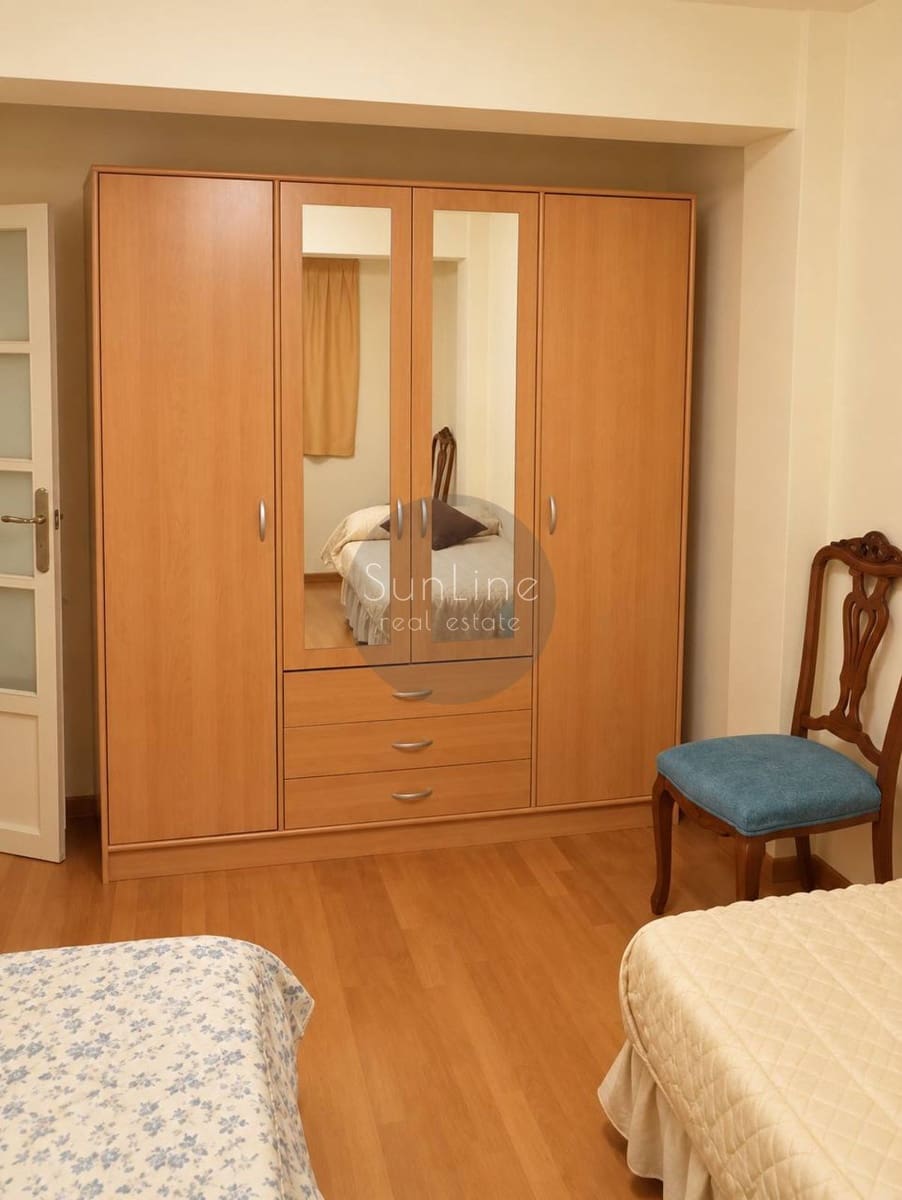 3 bedroom Flat for sale in Valencia city - € 240,000 (Ref: 10175321)