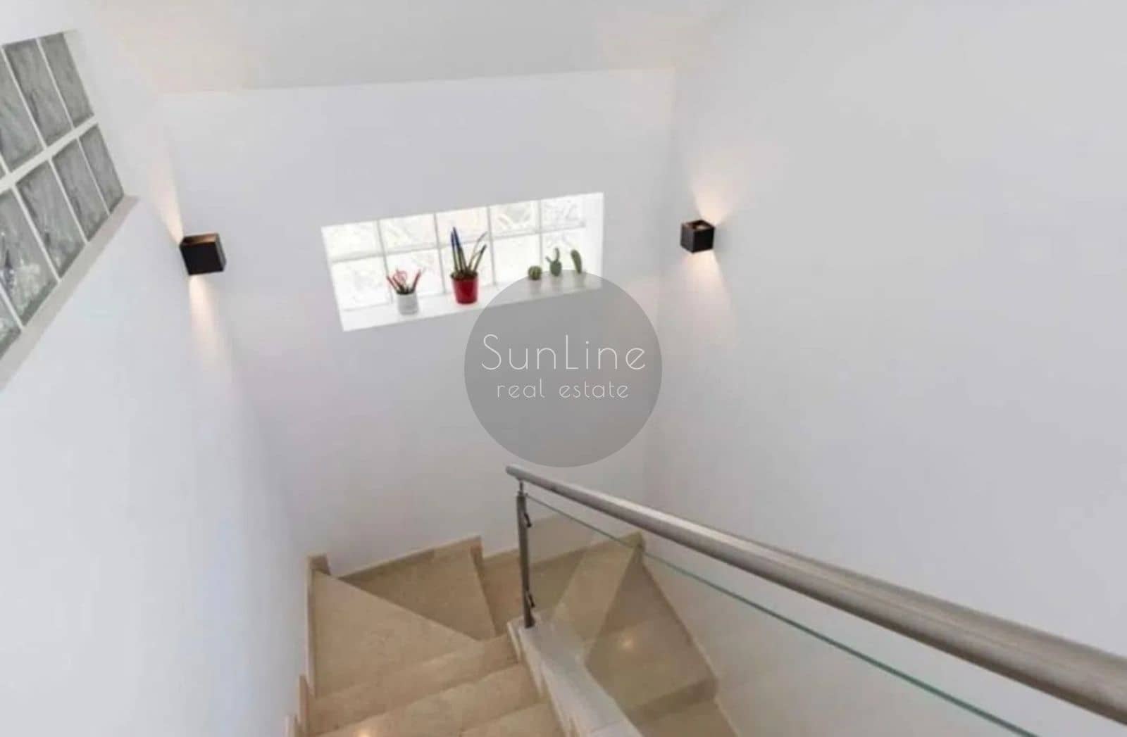 4 slaapkamer Huis te koop in Valencia stad met zwembad garage - € 865.000 (Ref: 10175322)