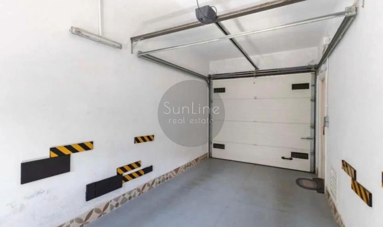 4 slaapkamer Huis te koop in Valencia stad met zwembad garage - € 865.000 (Ref: 10175322)