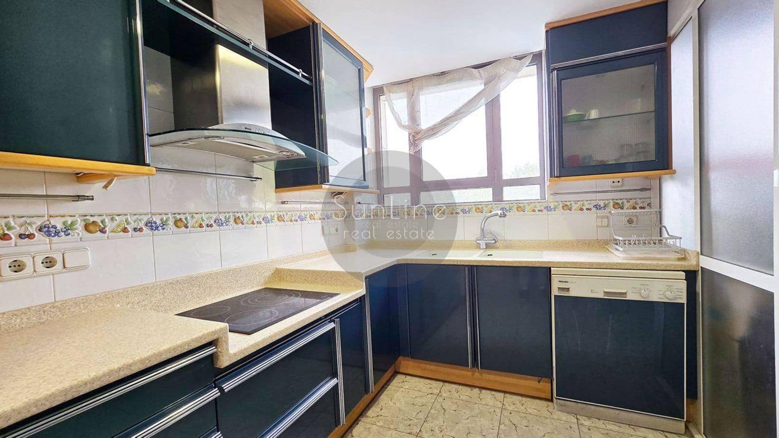 Piso de 4 habitaciones en València ciudad en venta con piscina garaje - 770.000 € (Ref: 10175324)