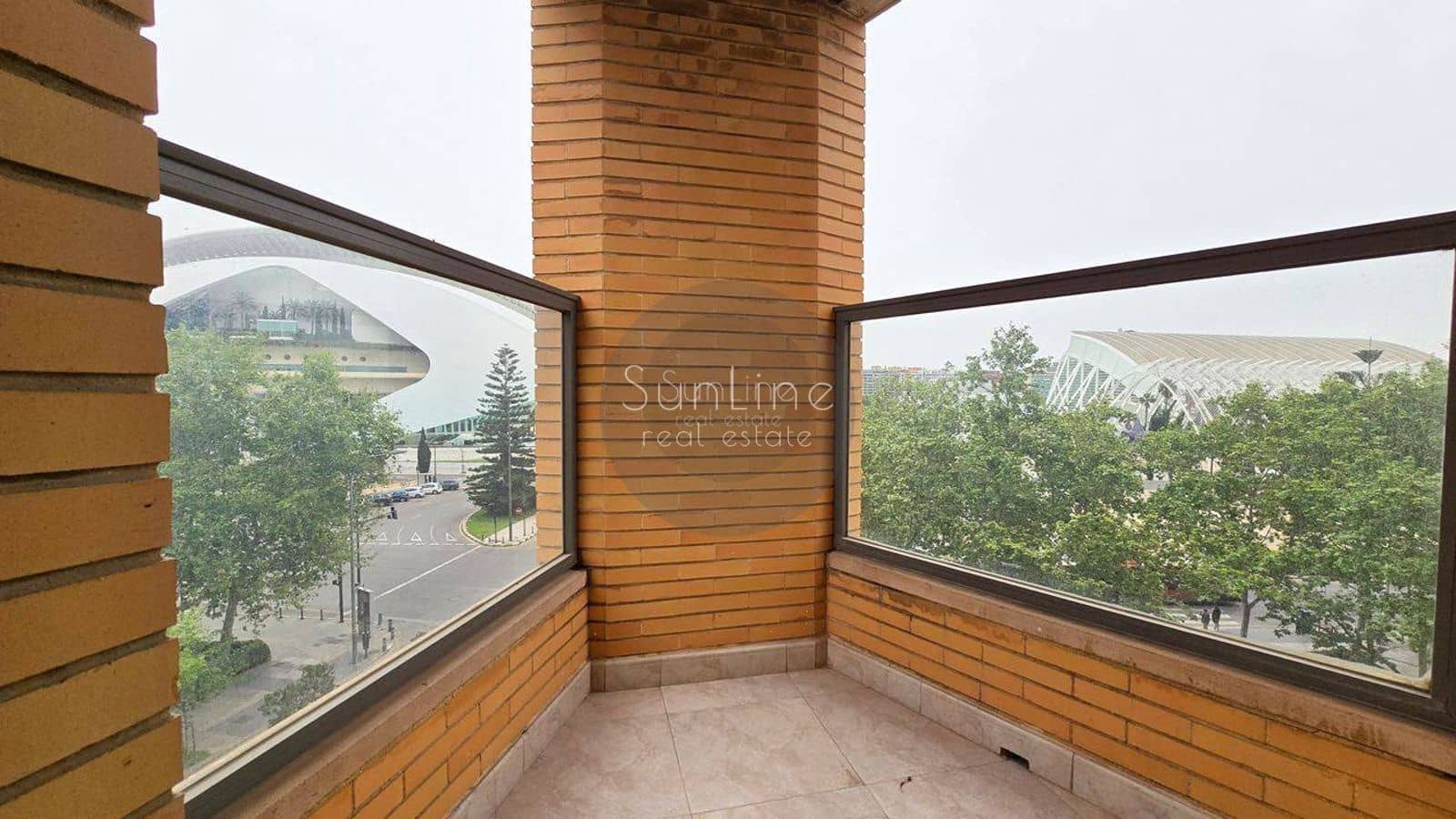 Piso de 4 habitaciones en València ciudad en venta con piscina garaje - 770.000 € (Ref: 10175324)