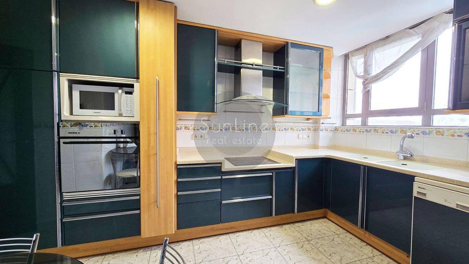 Piso de 4 habitaciones en València ciudad en venta con piscina garaje - 770.000 € (Ref: 10175324)