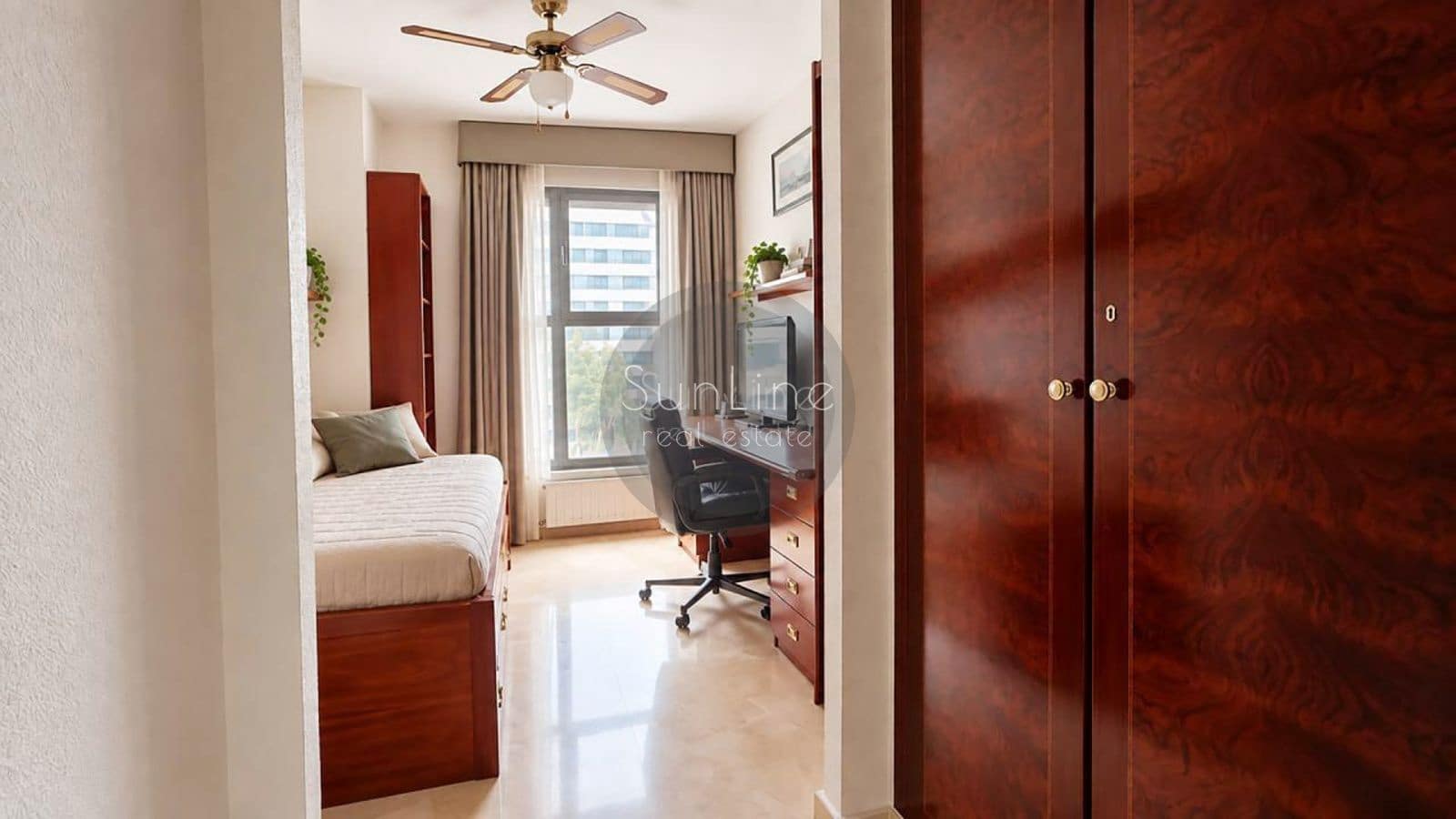 Piso de 4 habitaciones en València ciudad en venta con piscina garaje - 770.000 € (Ref: 10175324)