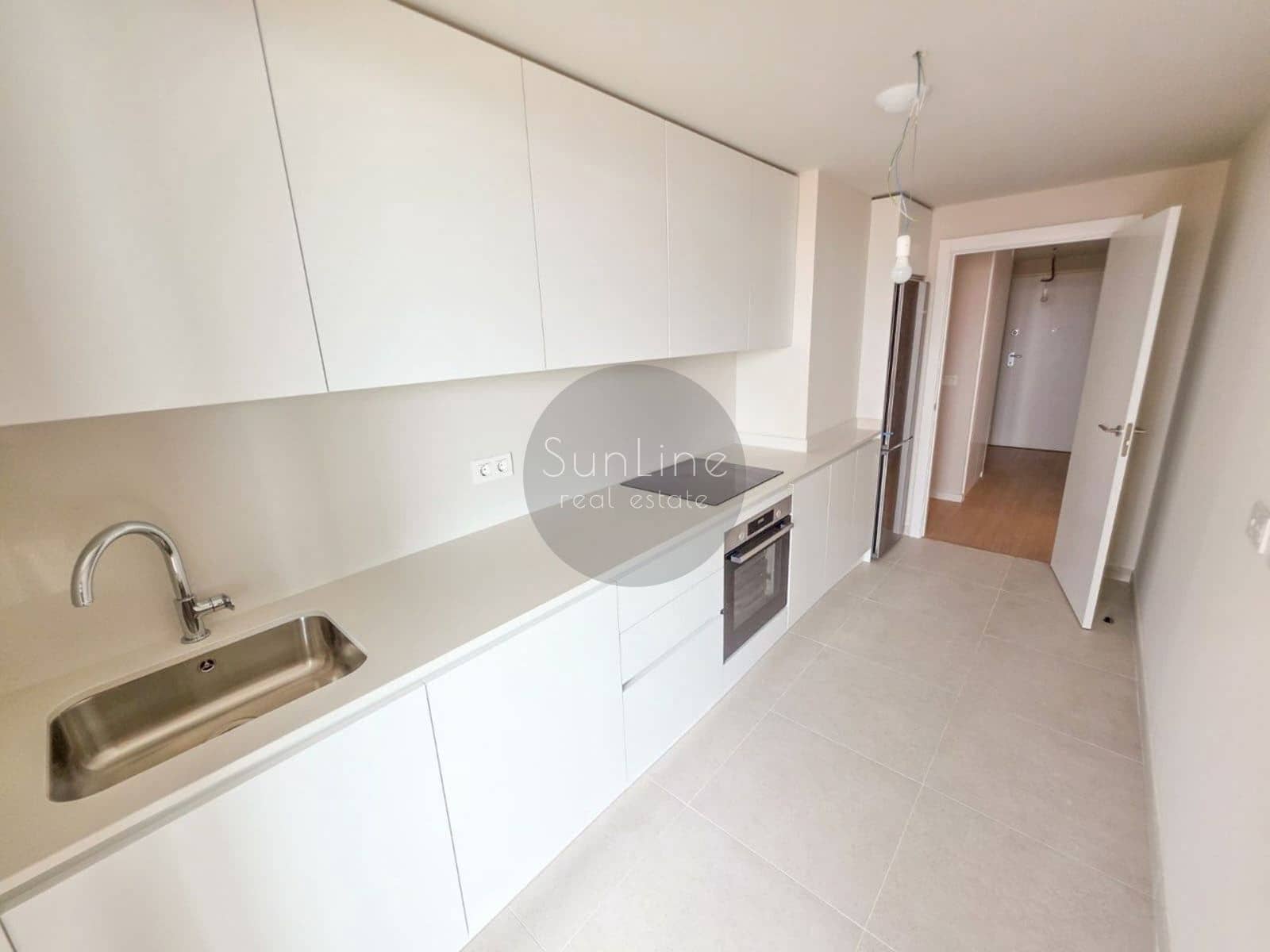 2 bedroom Flat for rent in Valencia city with pool garage - € 2,400 (Ref: 10175326)
