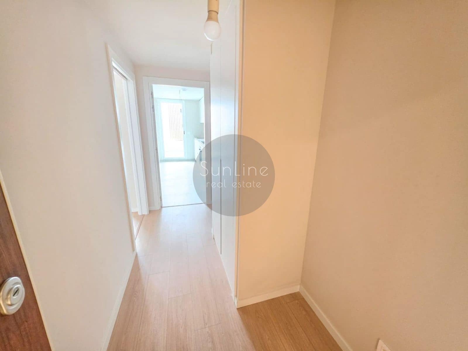 2 bedroom Flat for rent in Valencia city with pool garage - € 2,400 (Ref: 10175326)