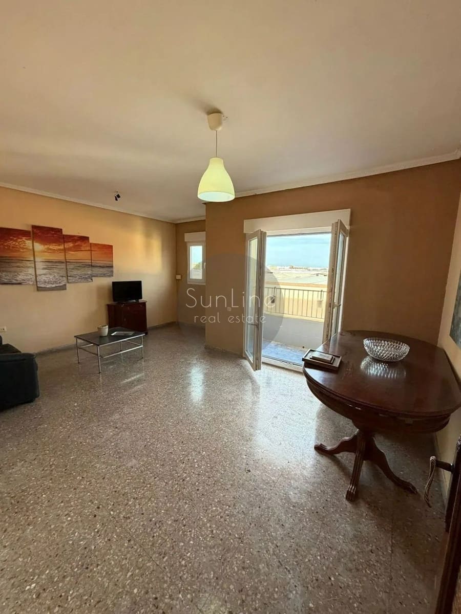 4 bedroom Flat for sale in Quart de Poblet - € 179,000 (Ref: 10175330)