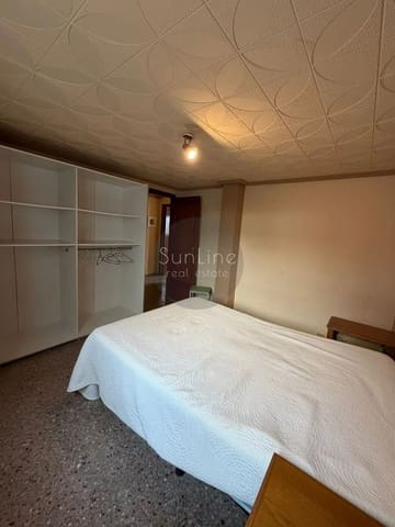 4 bedroom Flat for sale in Quart de Poblet - € 179,000 (Ref: 10175330)