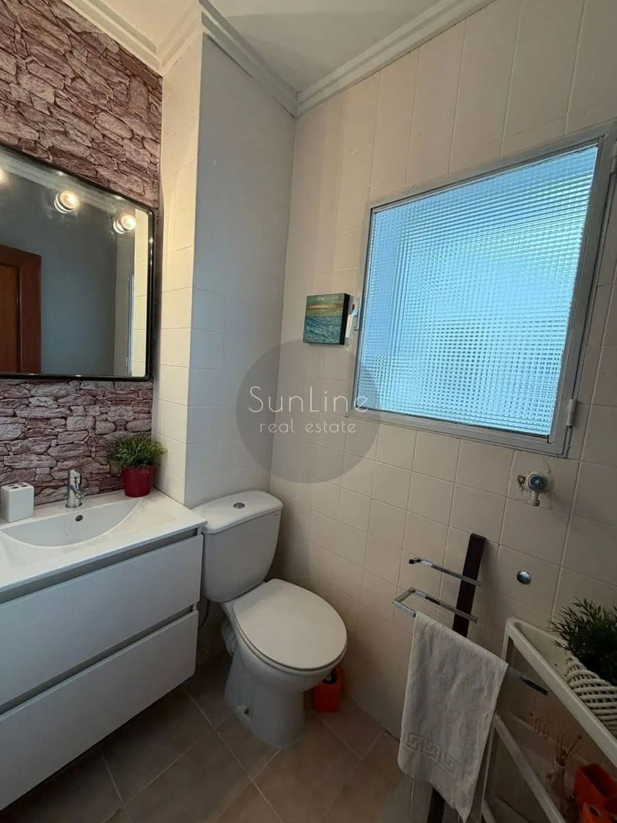 4 bedroom Flat for sale in Quart de Poblet - € 179,000 (Ref: 10175330)