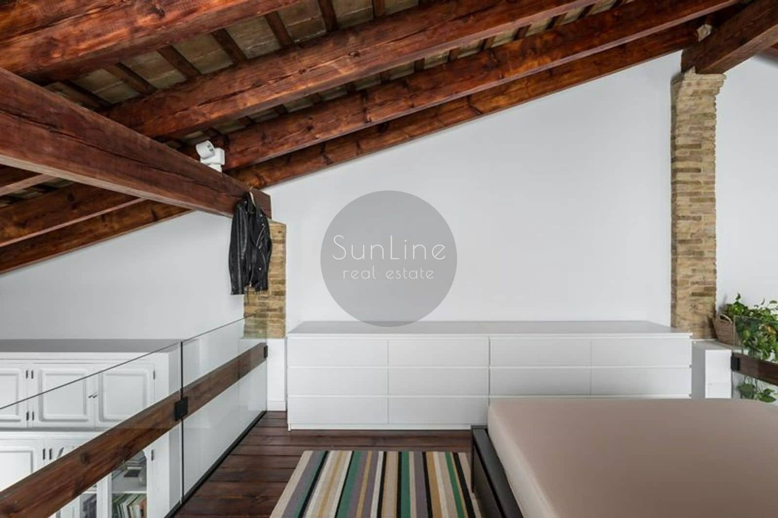 1 sypialnia Mieszkanie do wynajęcia w Miasto Walencja - 2 300 € (Ref: 10175332)