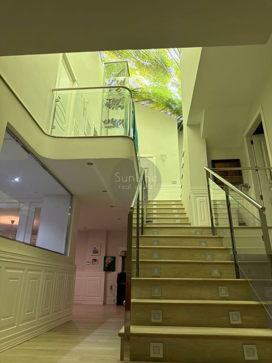 6 quarto Moradia para venda em Betera com piscina garagem - 999 000 € (Ref: 10175333)