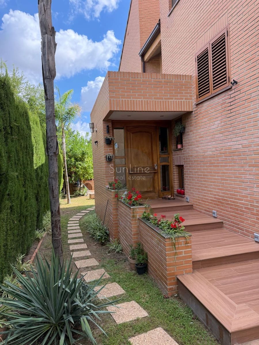6 quarto Moradia para venda em Betera com piscina garagem - 999 000 € (Ref: 10175333)