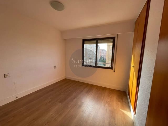 3 quarto Apartamento para arrendar em Valência cidade - 1 400 € (Ref: 10175335)