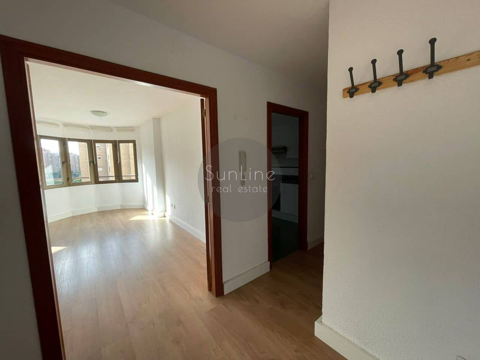 3 soverom Leilighet til leie i Valencia by - € 1 400 (Ref: 10175335)