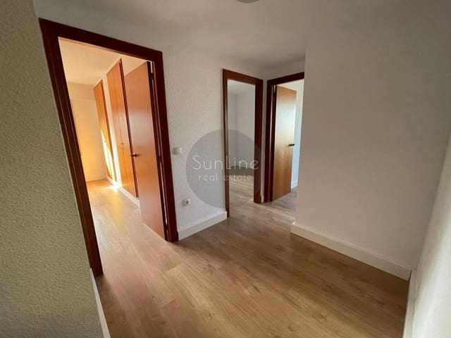 3 quarto Apartamento para arrendar em Valência cidade - 1 400 € (Ref: 10175335)