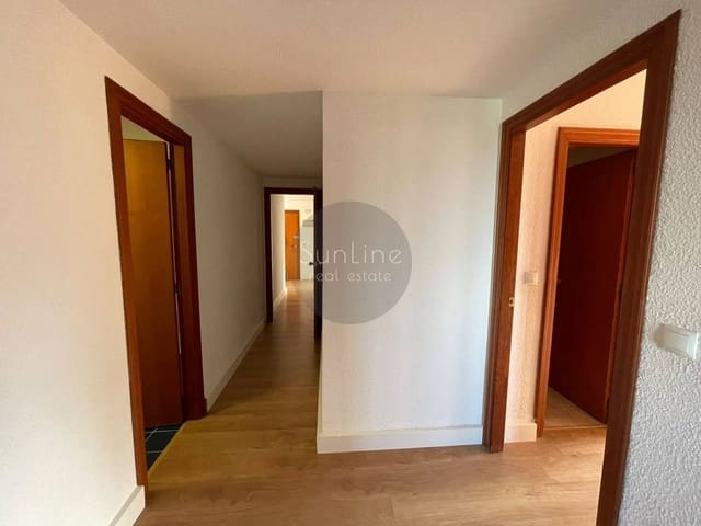 3 quarto Apartamento para arrendar em Valência cidade - 1 400 € (Ref: 10175335)