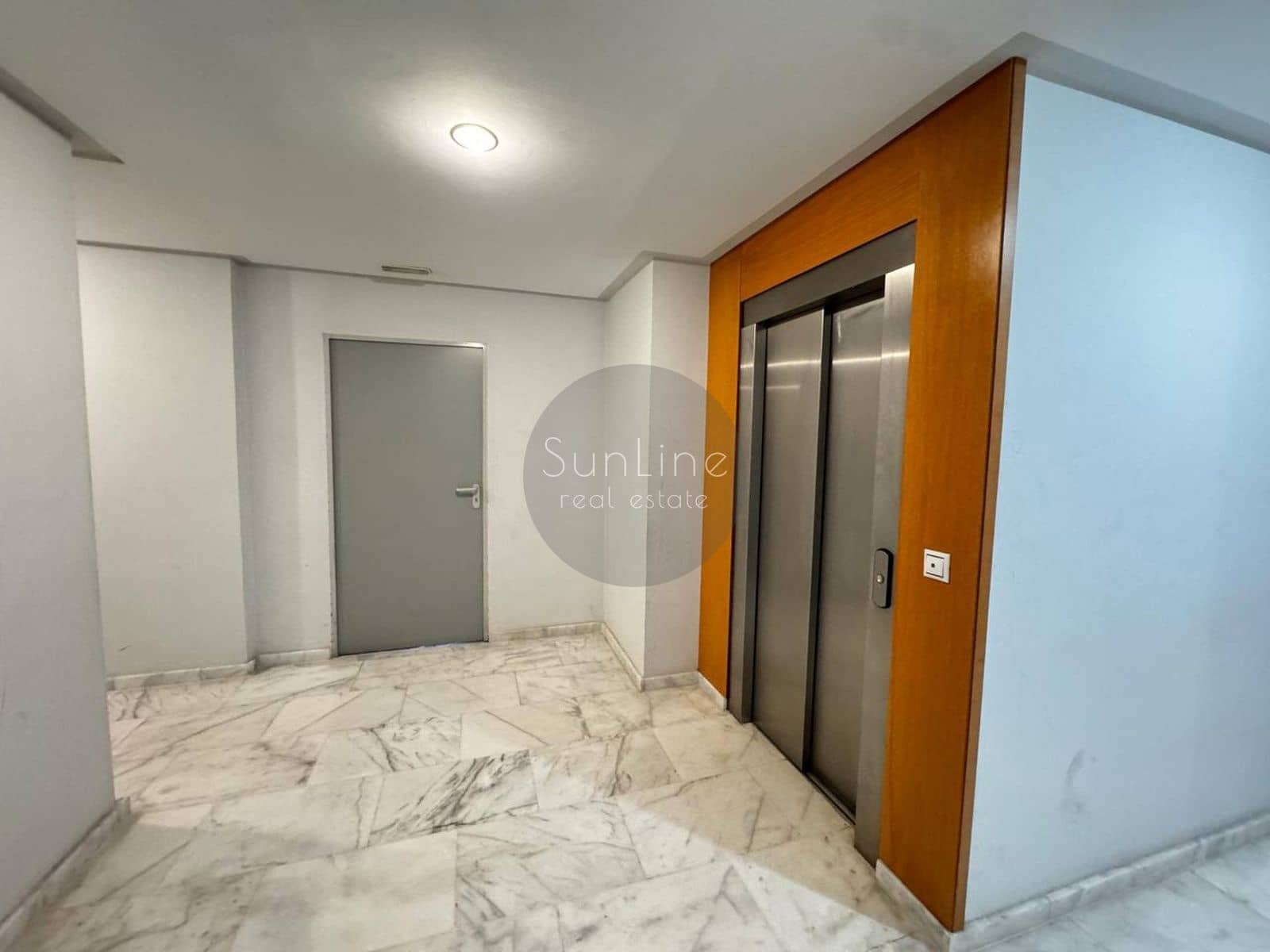 3 soveværelse Lejlighed til salg i Paterna med swimmingpool garage - € 385.000 (Ref: 10175337)
