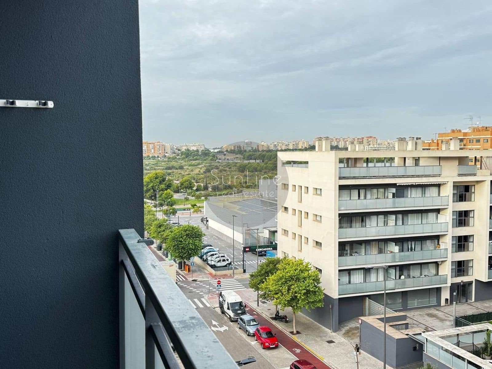 3 soveværelse Lejlighed til salg i Paterna med swimmingpool garage - € 385.000 (Ref: 10175337)