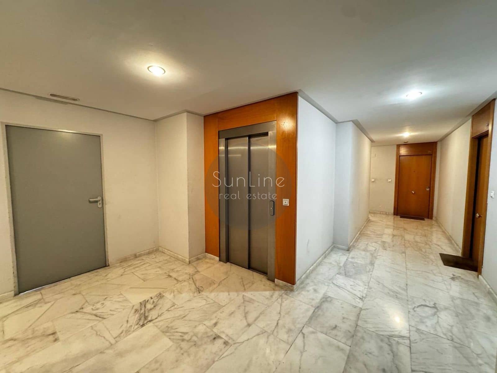 3 soveværelse Lejlighed til salg i Paterna med swimmingpool garage - € 385.000 (Ref: 10175337)