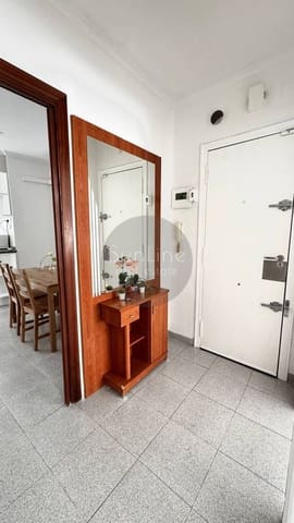 3 quarto Apartamento para arrendar em Quatre Carreres, Valência cidade - 1 300 € (Ref: 10175338)