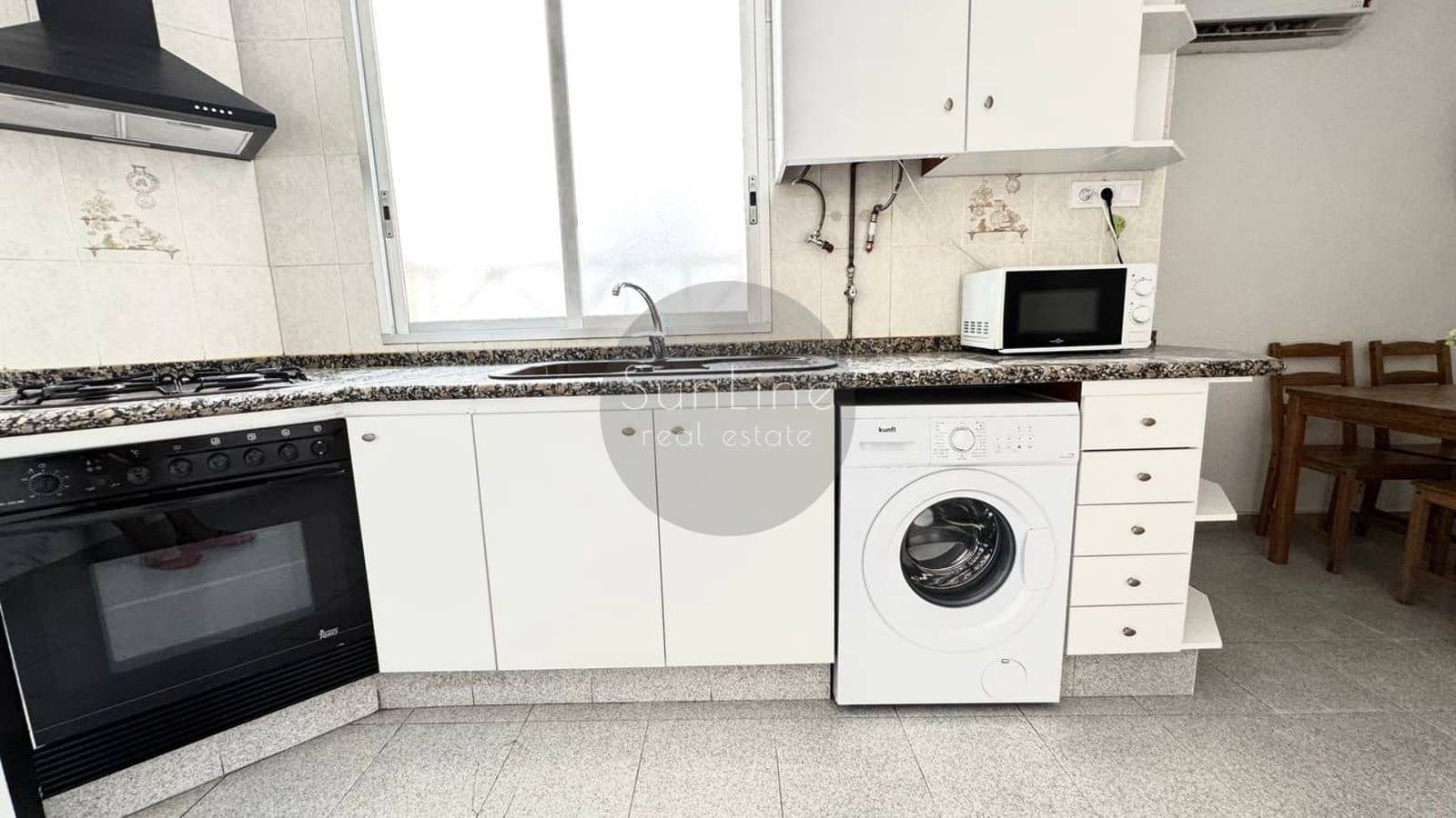 3 soverom Leilighet til leie i Valencia by - € 1 300 (Ref: 10175338)