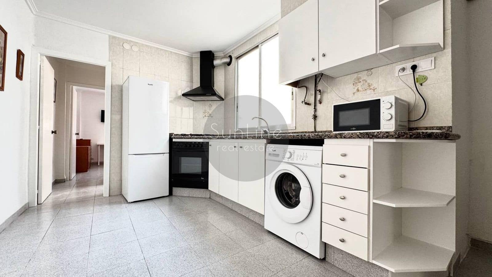3 soverom Leilighet til leie i Valencia by - € 1 300 (Ref: 10175338)