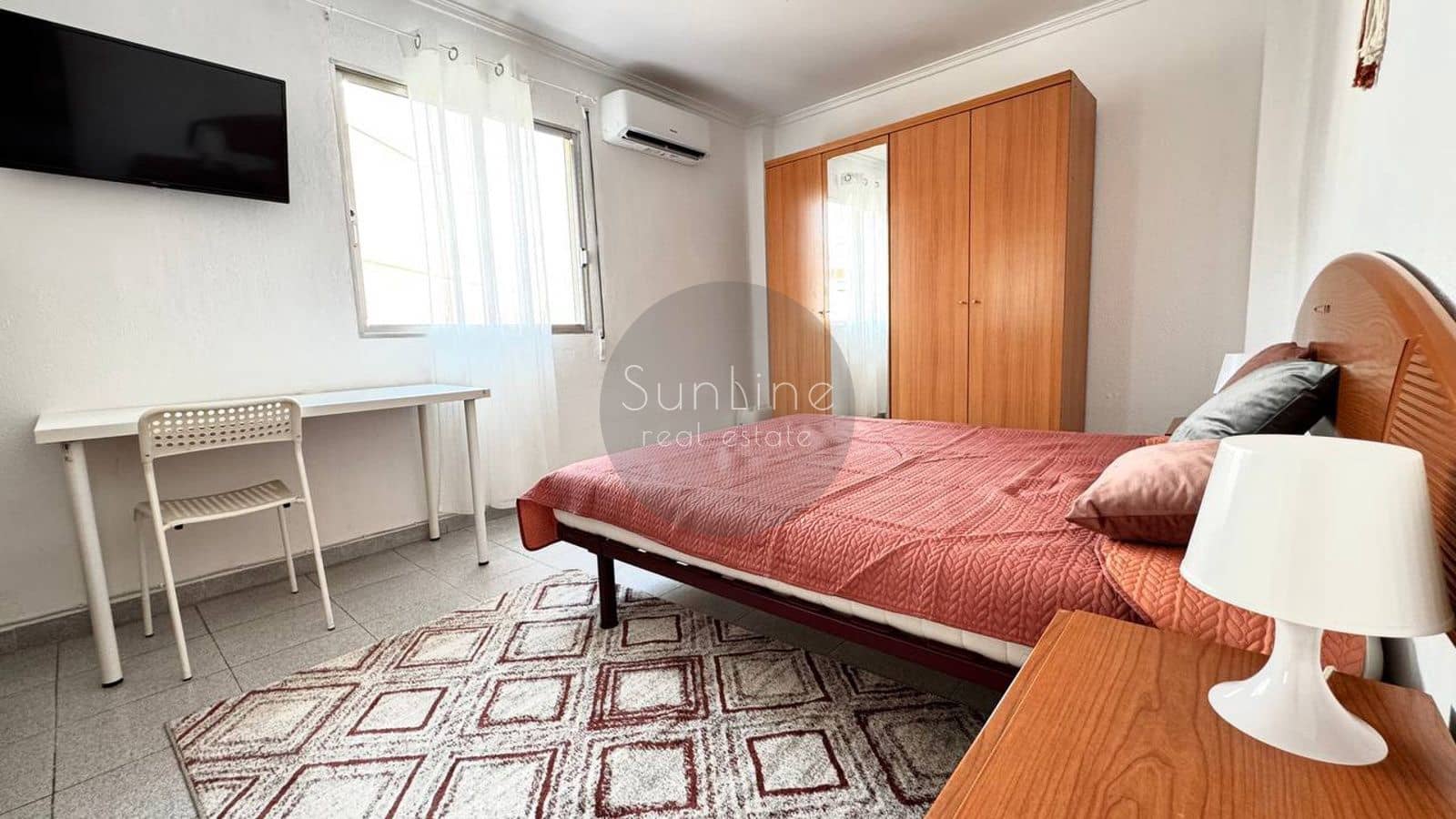 3 soverom Leilighet til leie i Valencia by - € 1 300 (Ref: 10175338)