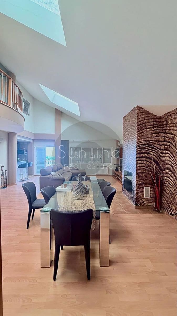 3 soverom Villa til salgs i Torrent med svømmebasseng garasje - € 380 000 (Ref: 10175339)